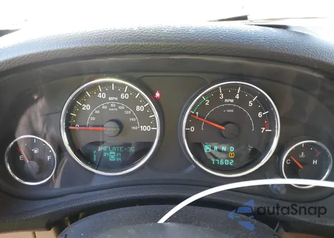 2014 Jeep Wrangler Unlimited Sahara z USA, uszkodzony, nr VIN 1C4BJWEG2EL168646